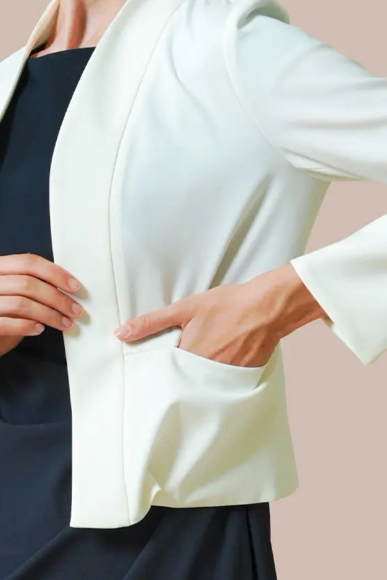 【スマートストレッチ】ボレロ丈ジャケット(裏地なし)