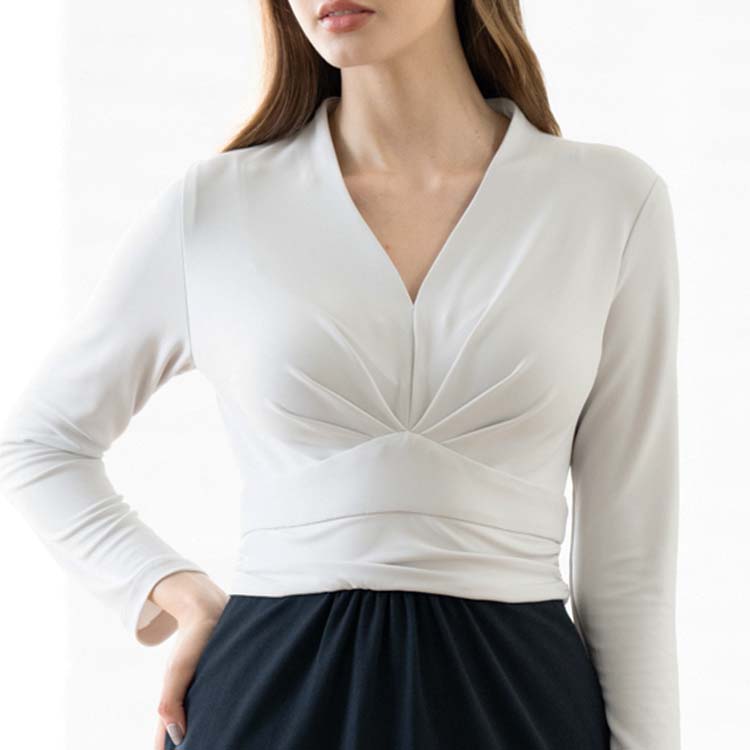 Elegant and gorgeous top