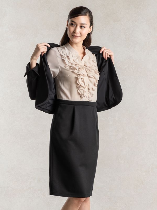 【ストレッチシフォン】 ベージュ×ブラック フリルワンピース