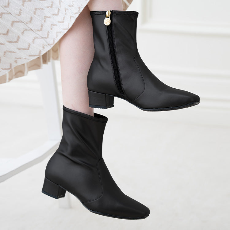 Eliminate the clicking of your heels! <br>Silent heels