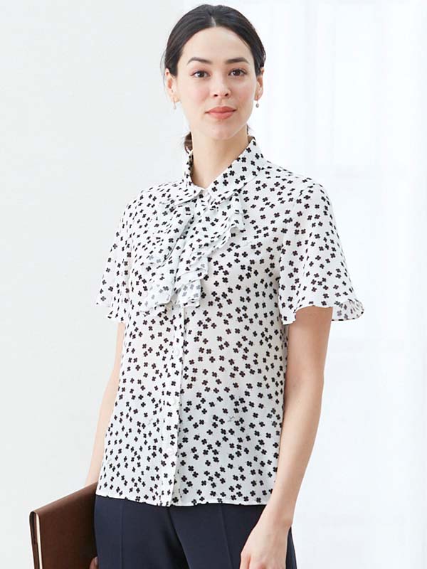 【ストレッチシフォン】 ホワイトクローバー 衿付きフリルブラウス