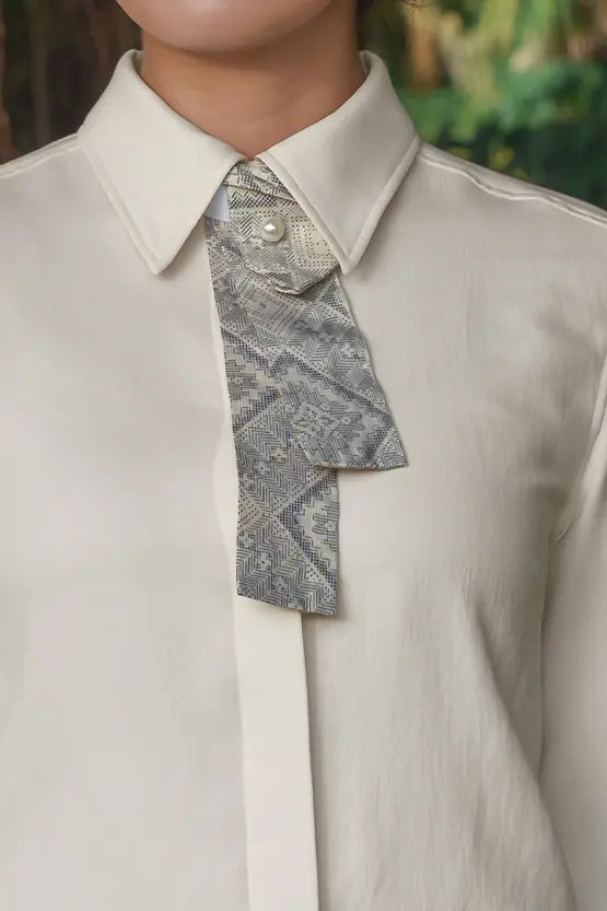 【本場大島紬】ストレッチジョーゼット ボウタイ付きシャツ