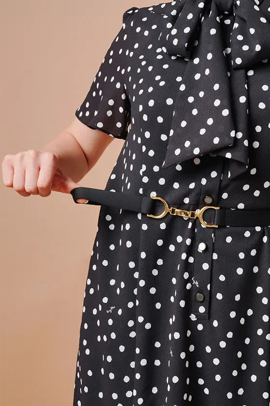 【ストレッチシフォン】モノトーンラージドット ドラマチックワンピース