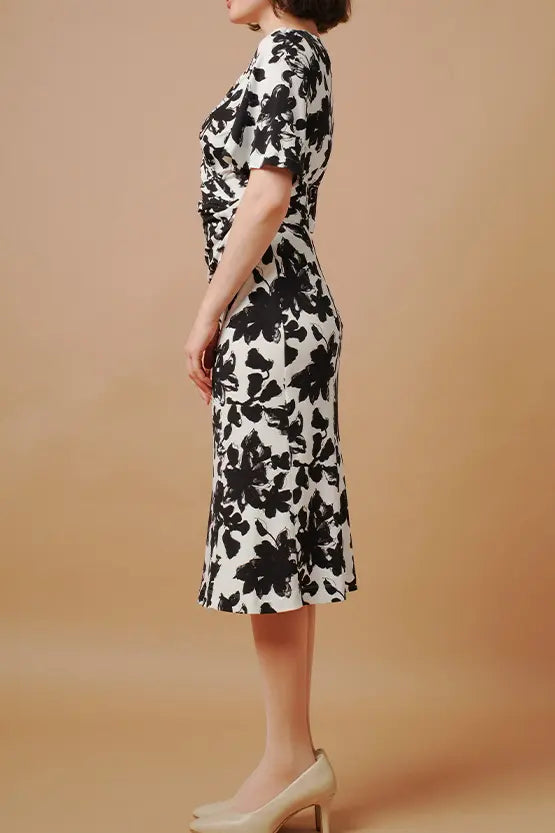 【ストレッチジャージー】ギャザーワンピース