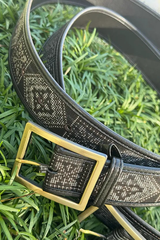 ćę¬å “大島瓬ććć«ć