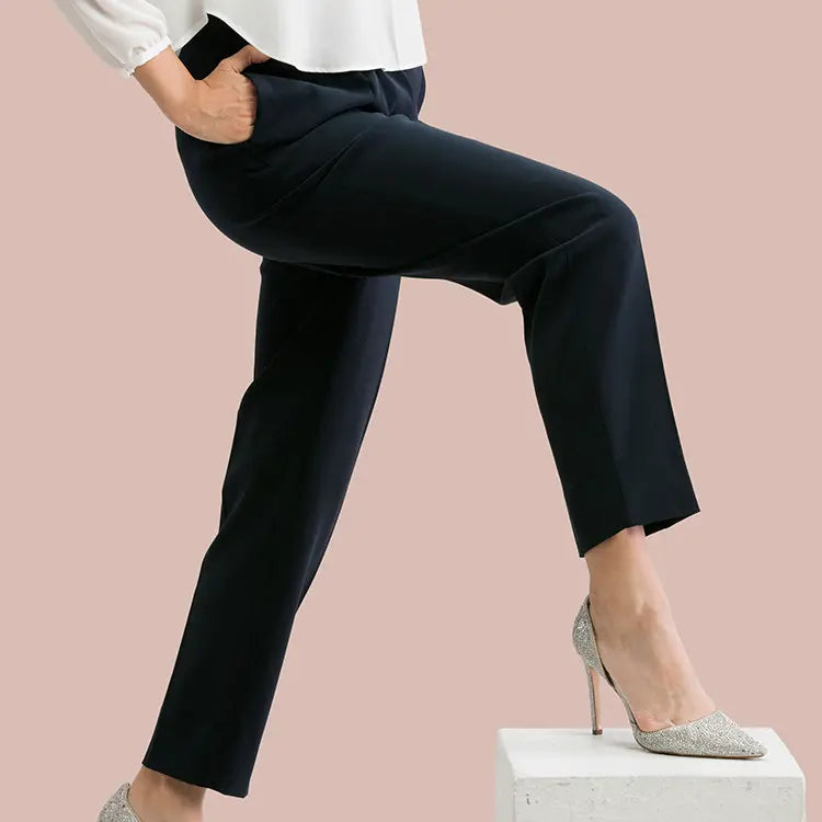 Stylish yet comfortable! 2-way stretch for all season comfort