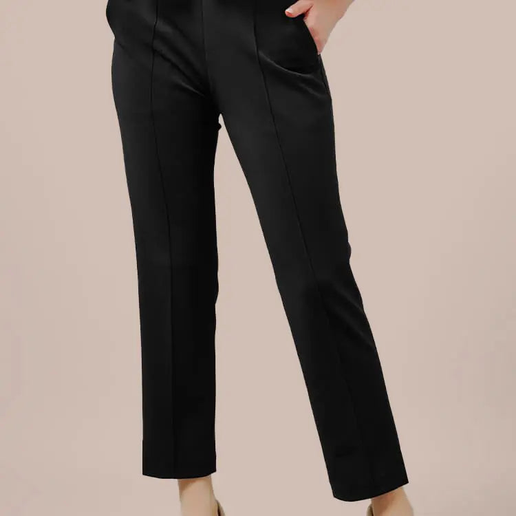 Tapered silhouette, perfect for those with firm thighs!