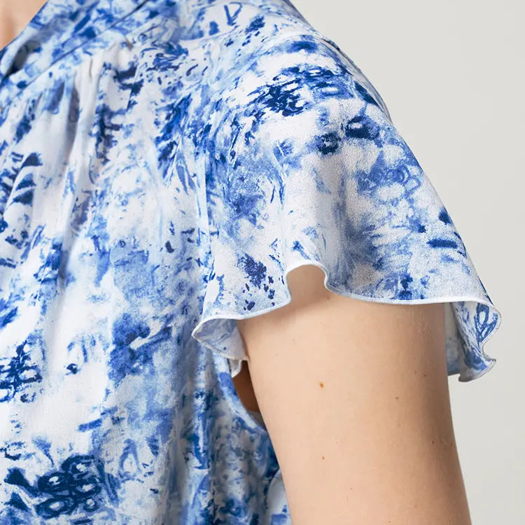 涼しく軽やかなノースリーブ