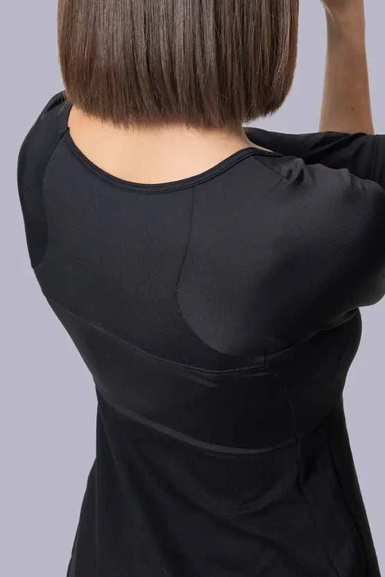 【血行促進】ストレートネック対策×体型補正アンダードレス