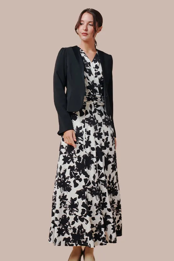 【宇宙素材】ボタン付きボレロジャケット