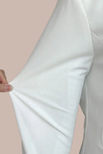 【ストレッチジャカード】ノーカラーショート丈ジャケット