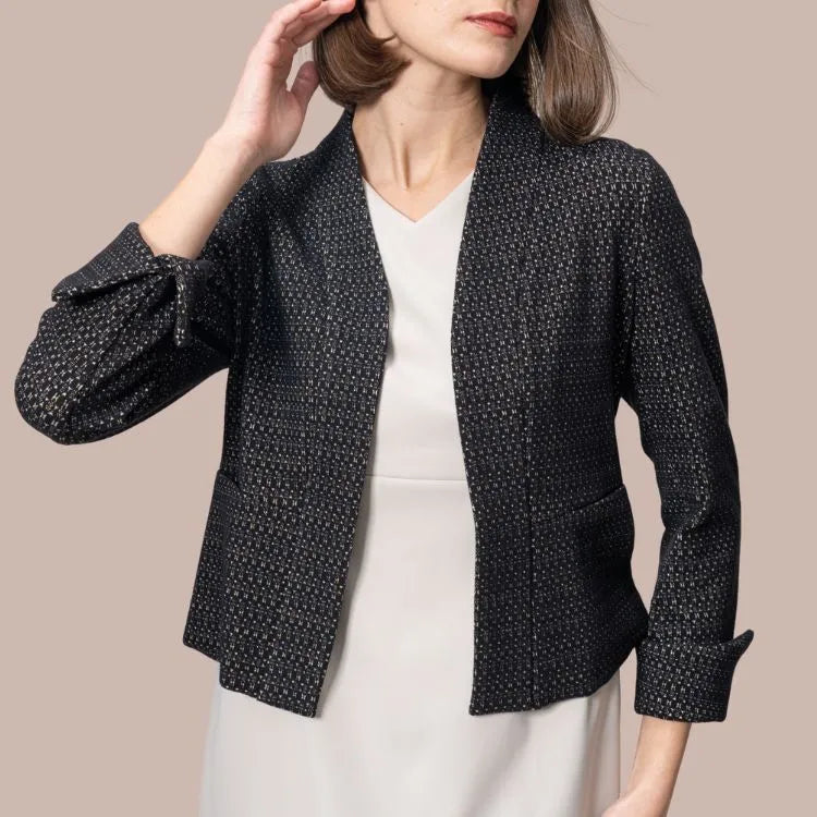 Effortless Drape, Refined Presence