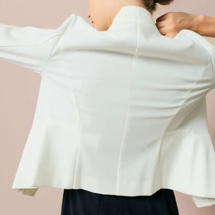 A flattering and perfect solution for all seasons