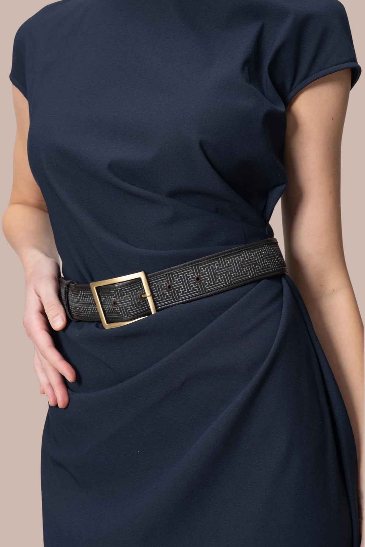 Cotton Blend Cool-to-the-touch: T-shirt with sash