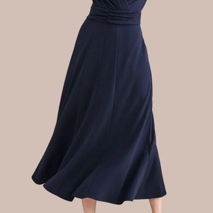 A softly constructed goddess silhouette