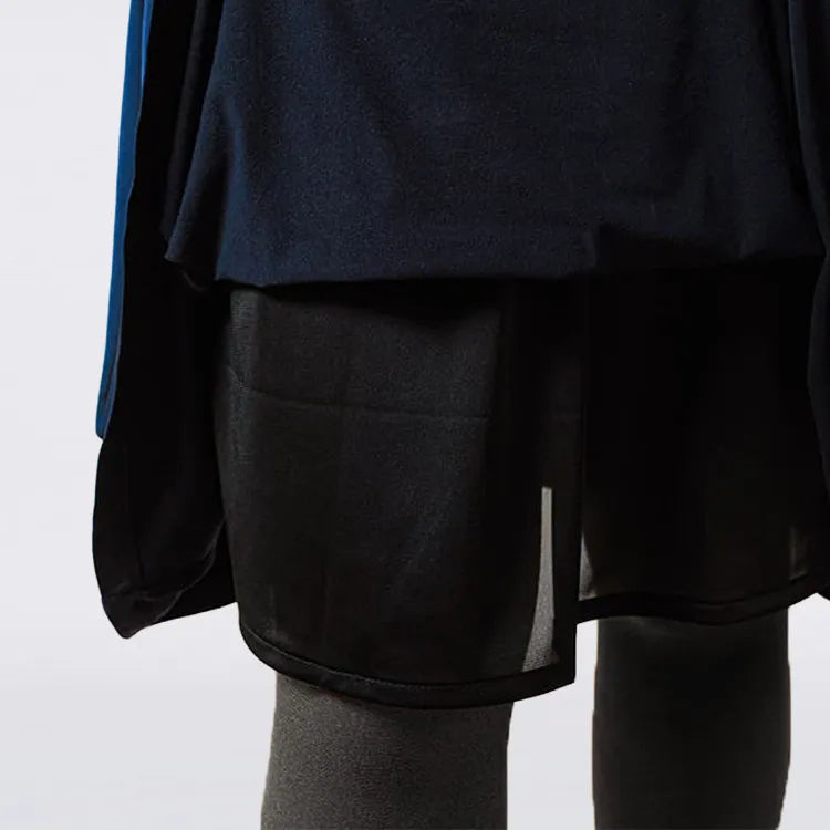 What's more, it can be used in many different ways (antistatic petticoat included)