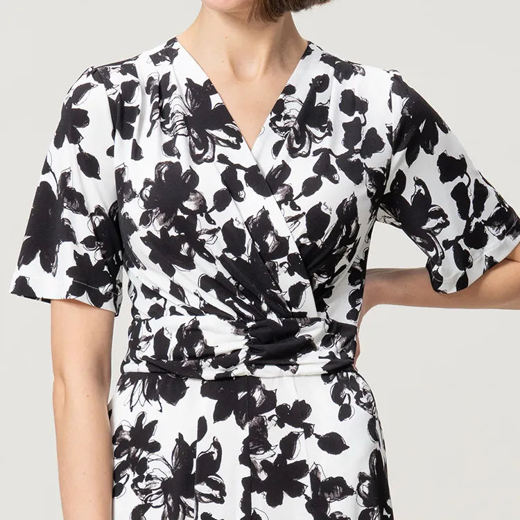 Waist Ribbon Design - Slimming Silhouette Without Sacrificing Comfort