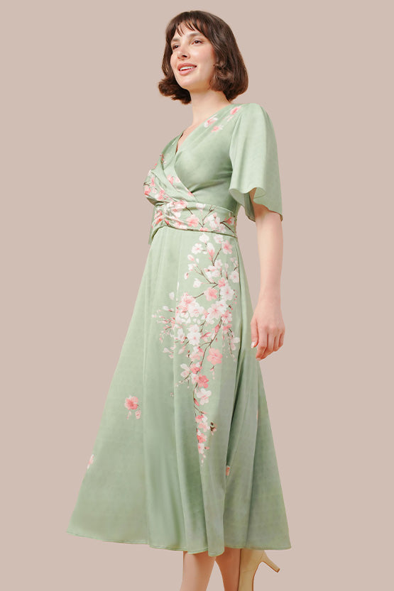 【ストレッチジョーゼット】SAKURA ベル袖フレアワンピース