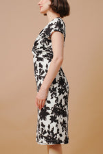 【ストレッチジャージー】ひざ丈ツイストワンピース