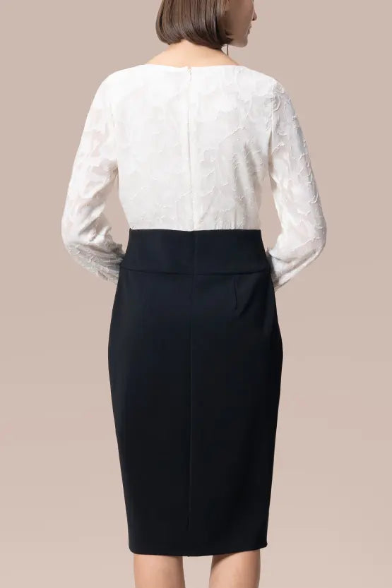 Cut Jacquard x Space Material: Decollete Tuck Dress