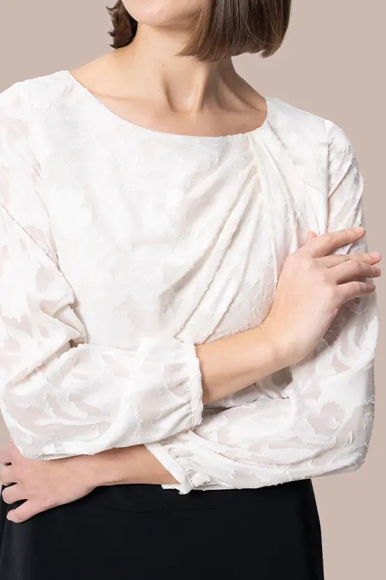 Cut Jacquard x Space Material: Decollete Tuck Dress