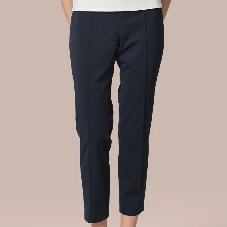 もも張りさんにも朗報!センターステッチで足長効果