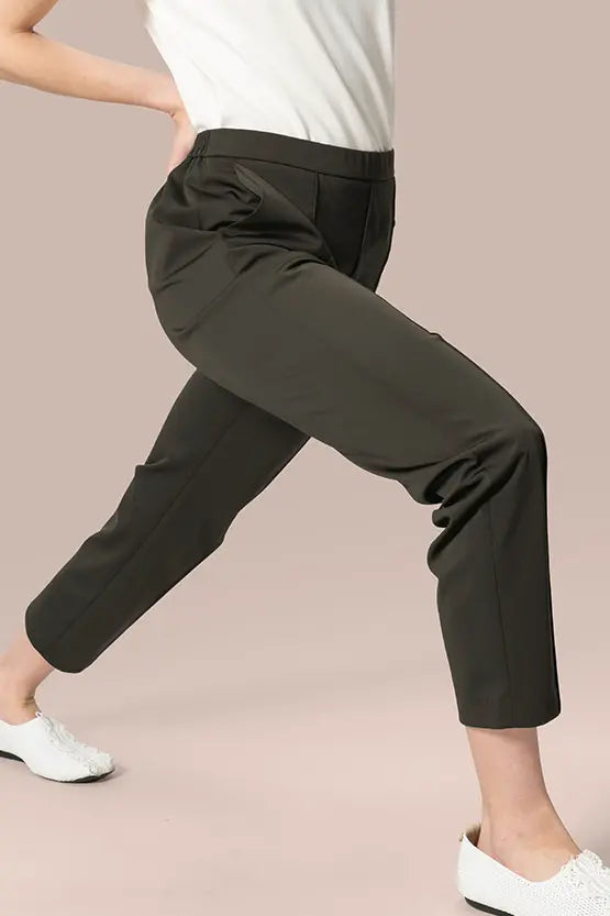 【クールテックジャージー】テーパードパンツ