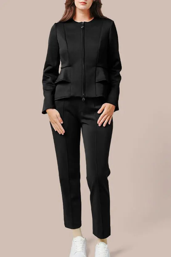 Space Material:Easy Tapered Pants
