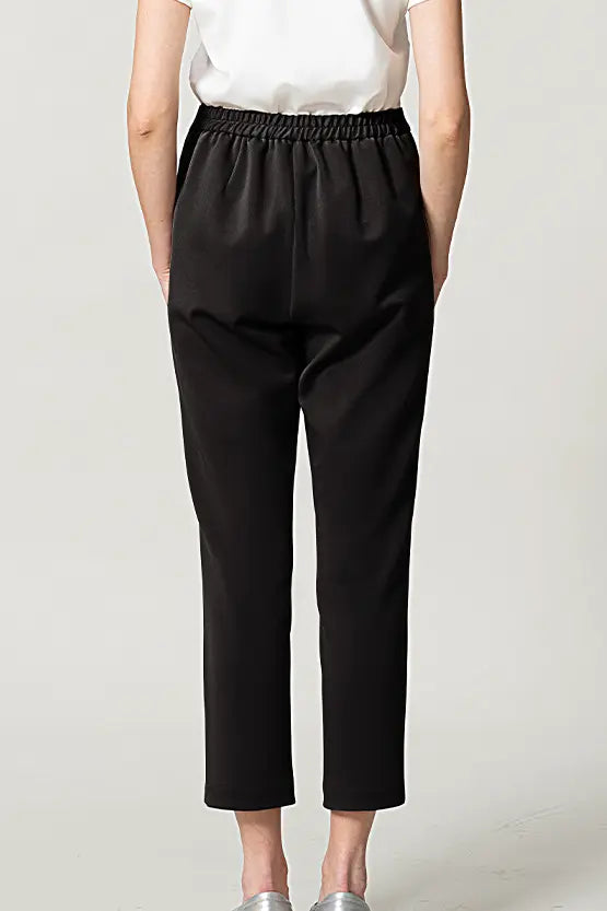 【宇宙素材】テーパードパンツ