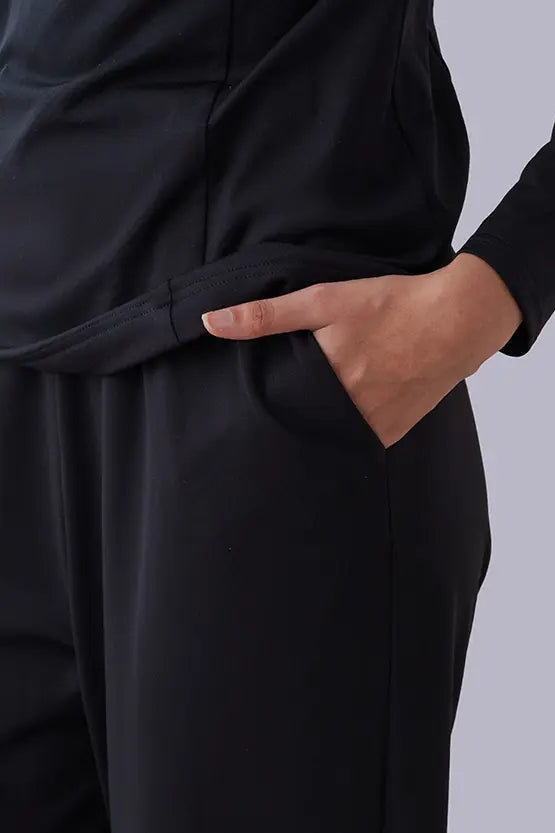 【血行促進】ストレートパンツ