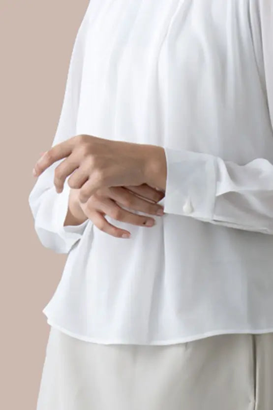 Stretch Chiffon: Round Neck Top