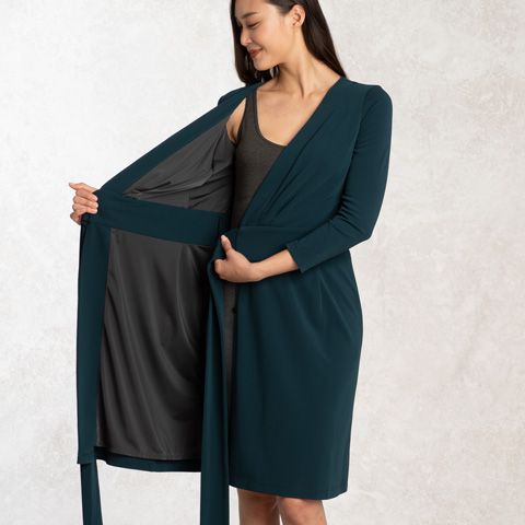 Almighty underdress