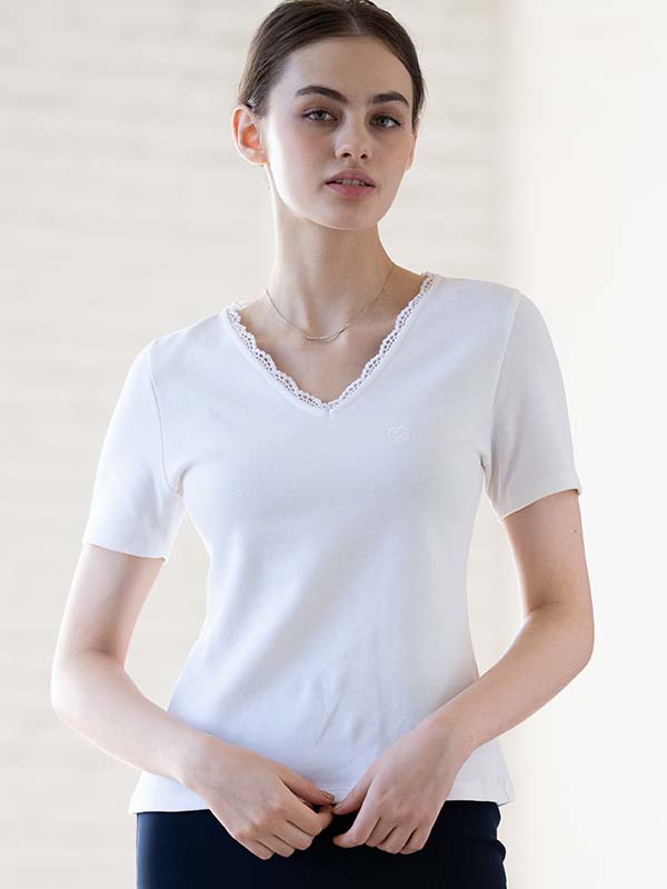 ホワイト レース付VネックTシャツ