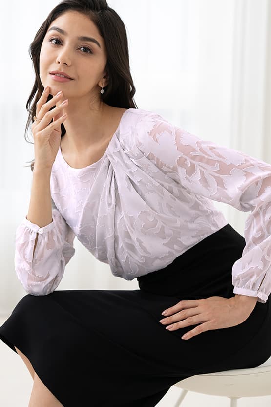 Pink x Black Décolleté Tuck Dress