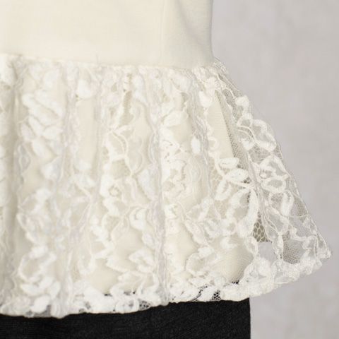 クチュール感たっぷりのジャケット