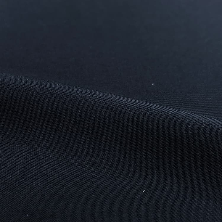 New arrival: Smart Stretch with cooling touch and lightweight fabric for spring and summer.