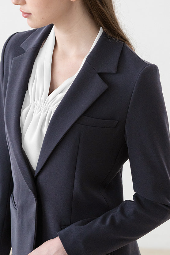 All-Season Material:Smart Stretch Tailored Jacket