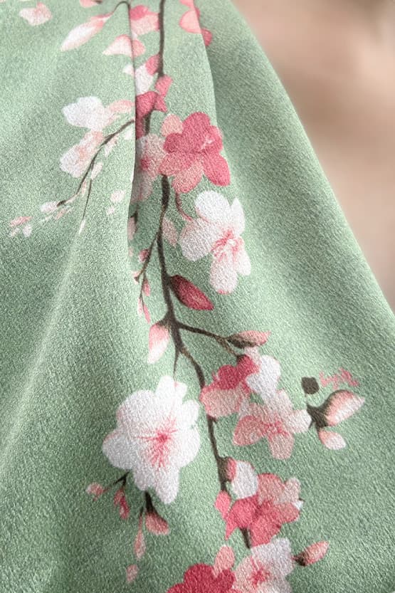 【ストレッチジョーゼット】SAKURA ベル袖フレアワンピース