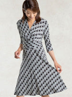 Monotone King’s Road Cache-coeur Dress