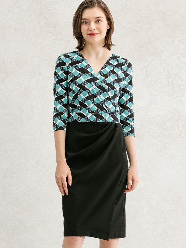 Green Fox × Black Asymmetric Docking Dress