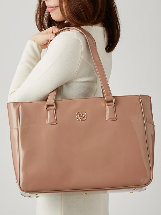 ピンクベージュヴィーガンエナメル エアリートート