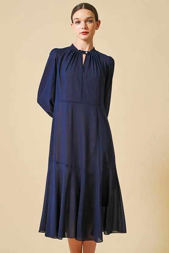 【ストレッチシフォン】ネイビー　ロングマ―メ―ドワンピース