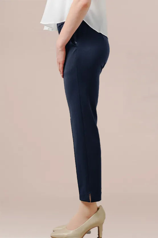 【スマートストレッチ】テーパードパンツ