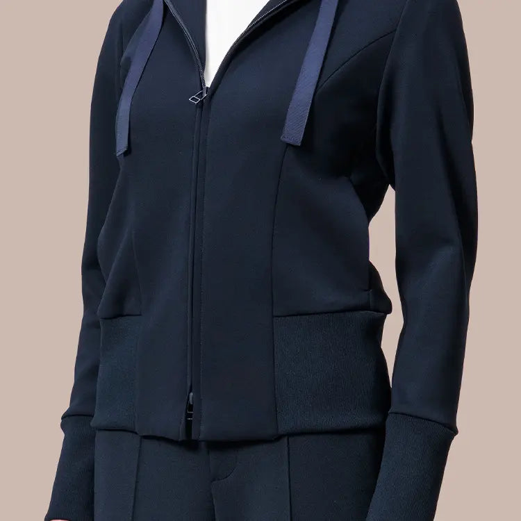 ウエストをキュッと見せる広リブの魔法