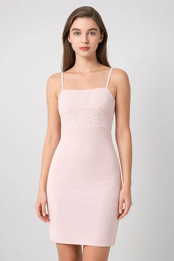 Lace Shape-Supporting Underdress