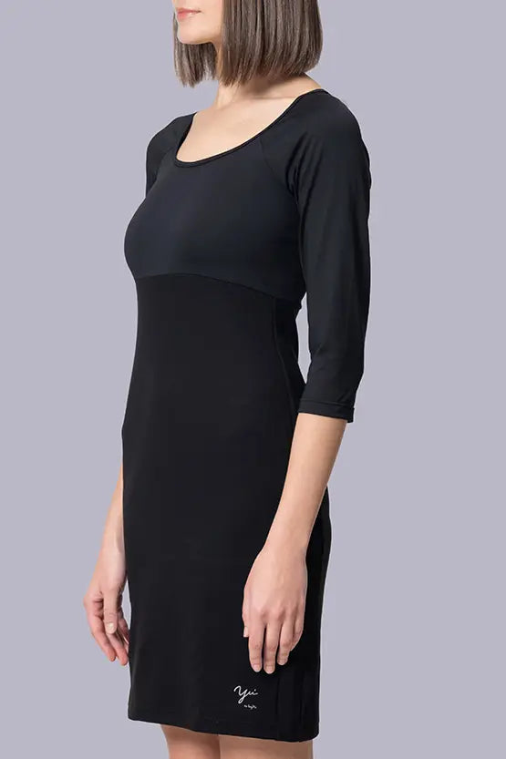 【血行促進】ストレートネック対策×体型補正アンダードレス