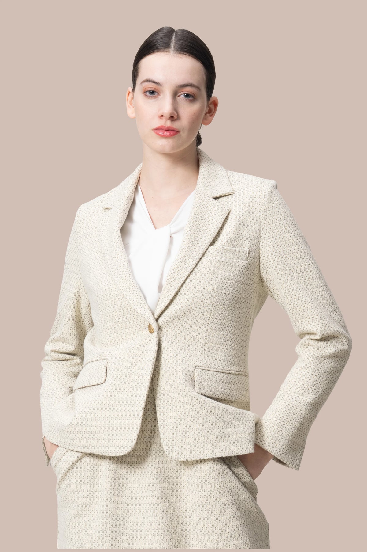 ラメジャカード】アイボリー セレモニーセットアップ– kay me