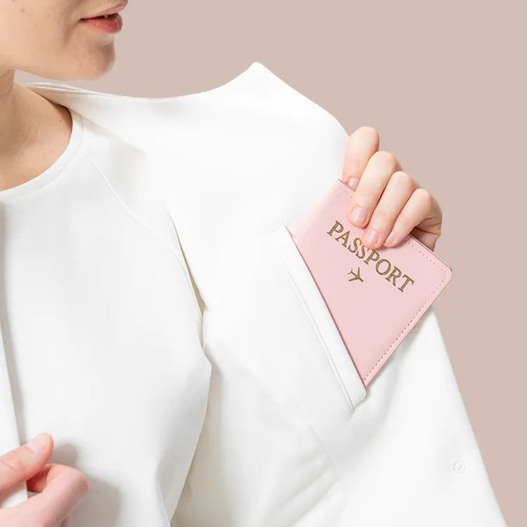 フライトにも便利な内ポケット