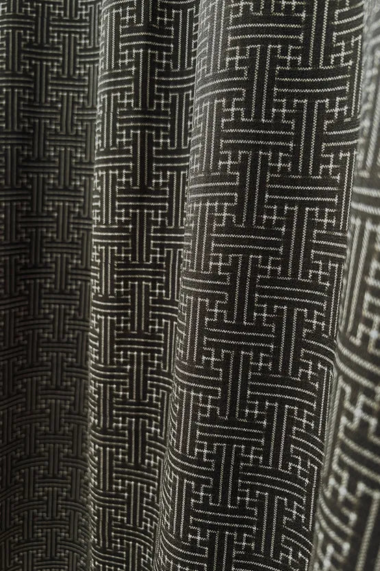 【大島紬意匠 ストレッチジョーゼット】シャツワンピース