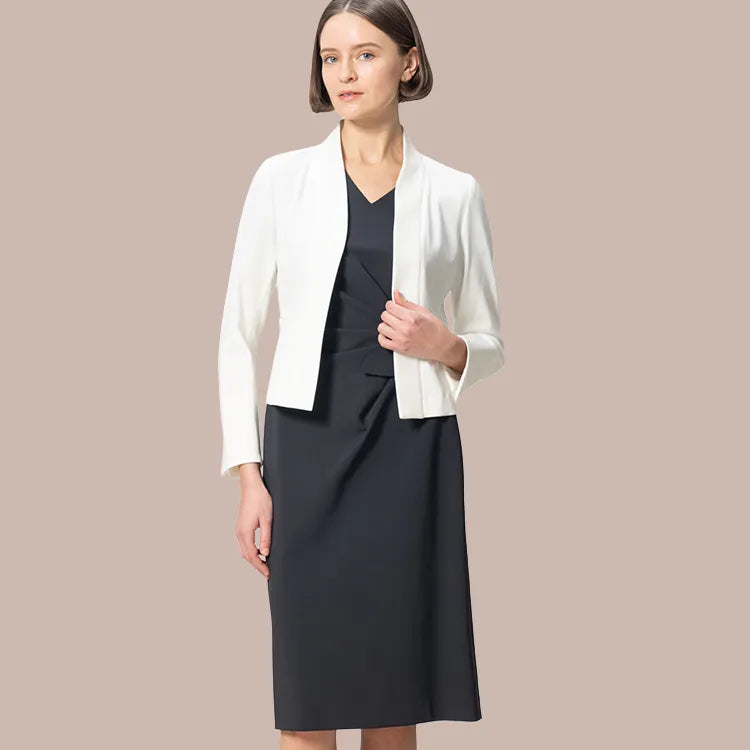 同素材ジャケットセットアップでも、単品でも使えます